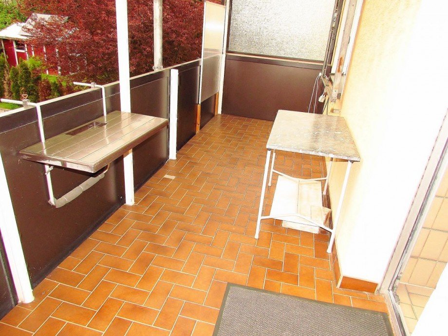 �berdachter Balkon Doppelhaush�lfte Limburg