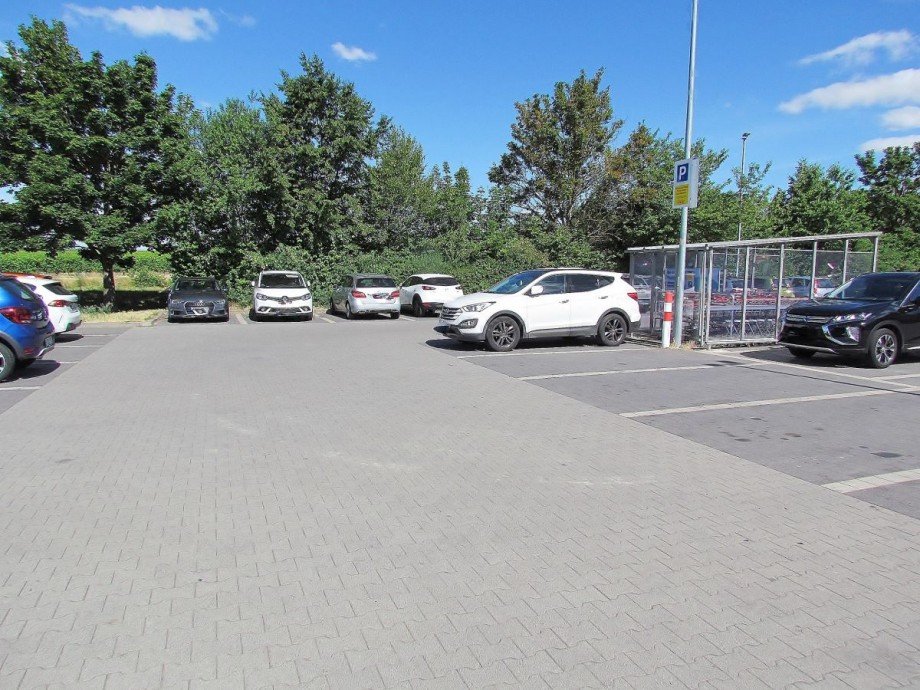 Parksituation Verbrauchermarkt Essenheim