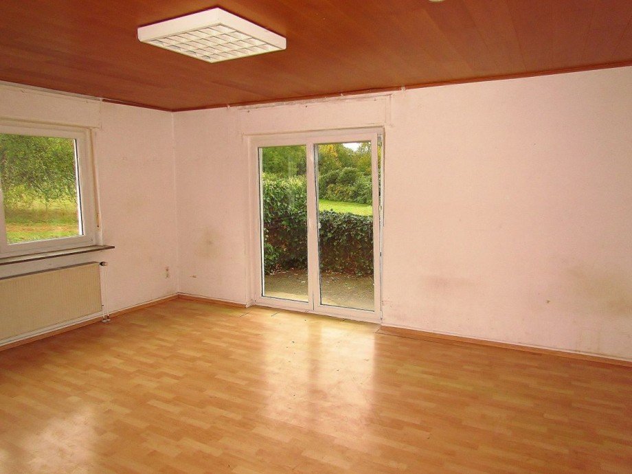 Wohnen EG Zweifamilienhaus Waldbrunn-Lahr