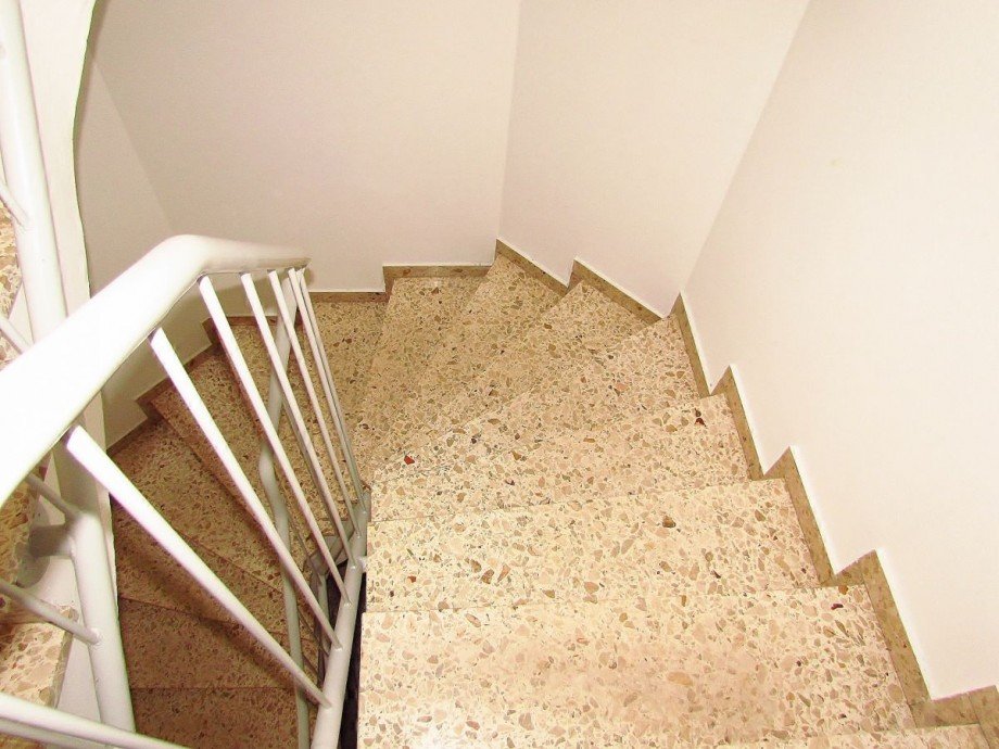 Ausschnitt Treppenhaus Etagenwohnung Limburg