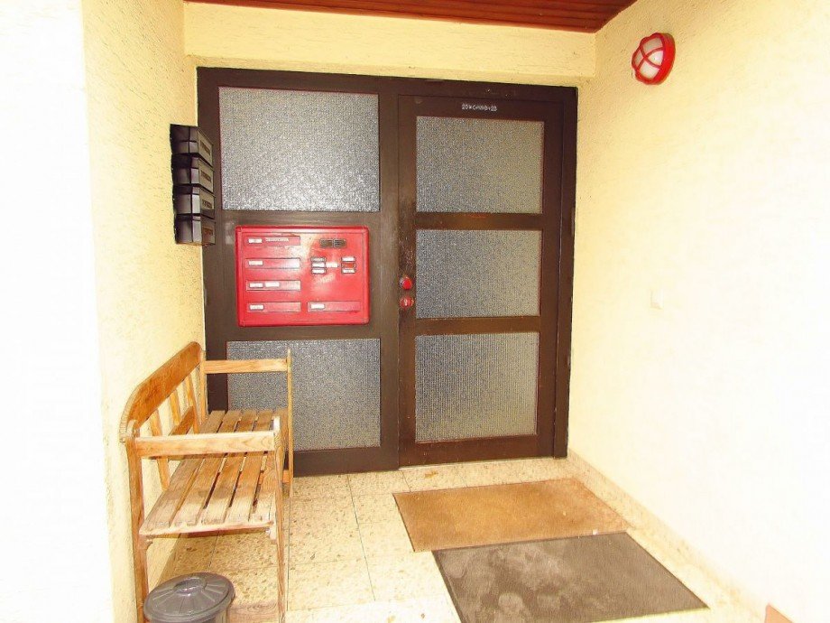 Hauseingang Etagenwohnung Limburg