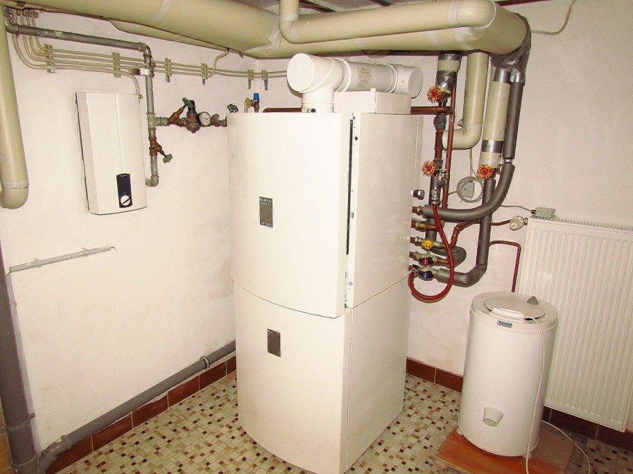 Gasheizung aus 2004 Doppelhaush�lfte Limburg